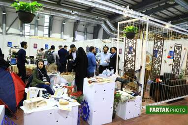 گزارش تصویری از بیستمین نمایشگاه دستاوردهای پژوهش ، فن آوری و فن بازار .