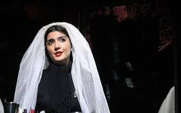 پوشش و حجاب نرگس نیک سیرت در جشن تولد (عکس)
