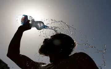 شکسته شدن رکورد گرما در کشورهای اروپایی؛ "قاره سبز" در مسیر بیابانی شدن؟