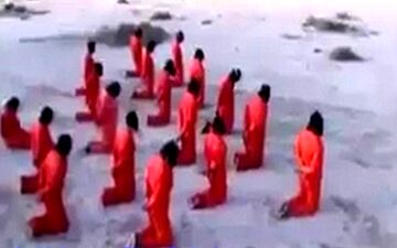 فرمانده ارتش لیبی 20 داعشی را به سبک خودشان اعدام کرد (+عکس)