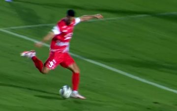 گل اول پرسپولیس به هوادار توسط علیپور + ویدئو