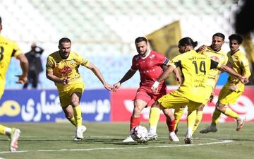تساوی فجر سپاسی و پرسپولیس در نیمه نخست 