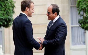 مکرون درچارچوب دیداری سه روزه وارد مصر شد