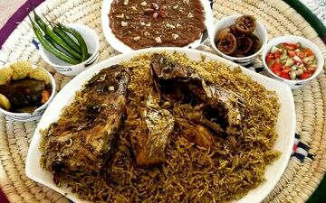 آموزش پخت یک غذای محلی بندرعباسی با کوسه ماهی به سبک دو بانوی روستایی! | فیلم