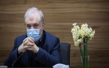 نمکی: نمی‌دانیم  واکسن کووید 19 چه خواهد کرد و چقدر ایمنی می‌دهد