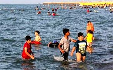 شنا در سواحل دریای خزر ممنوع است