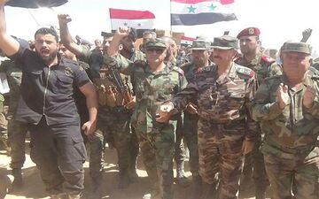 وزیر دفاع سوریه وارد دیرالزور شد 