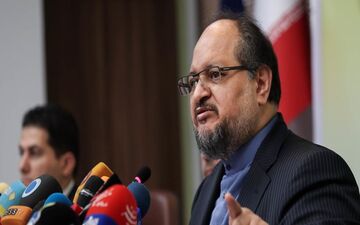 شرکت‌های تابع شستا به سمت کاهش 20 درصدی سهم خود بروند