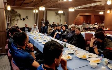 حضور مدیر عامل باشگاه سایپا در اردوی قبل از دیدار با استقلال خوزستان با محوریت اتحاد و صمیمیت 