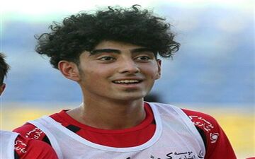 آقا معلم بازیکنش را از پرسپولیس پس می‌گیرد