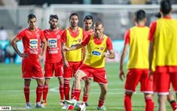 پرسپولیس با مرور تاکتیک‌های تیمی آماده سفر به آبادان شد