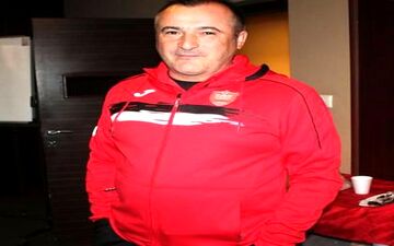 استفاده از "ببخشید" در پرسپولیس ممنوع است