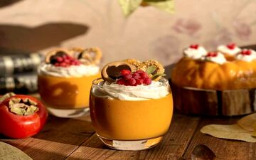 طرز تهیه یک دسر پاییزی خوشمزه | پاناکوتا خرمالو