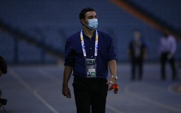 چشم طمع جواد نکونام به نیمکت استقلال !