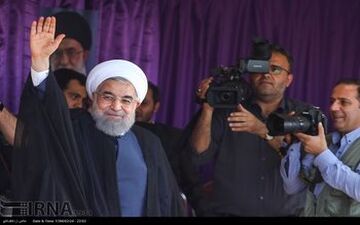 روحانی در اردبیل : کی مردم با آرد و نبات برای انتخابات تصمیم گرفته اند؟ 