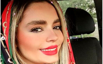 سپیده خداوردی با لباس خوشرنگ / ست مانتو شال و کیف برند ! + عکس 