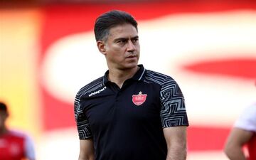 سپاهانی‌ها به فکر گل آفساید خودشان باشند و در مورد پرسپولیس صحبت نکنند