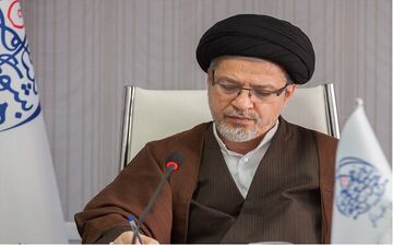 
ناگزیریم فاصله اجتماعی را هم رعایت کنیم