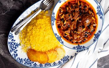 طرز تهیه خورش خلال غذایی محلی اصیل و گرانقیمت در کرمانشاه