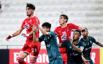 در پرسپولیس نیمکت نشین هم باشم باعث افتخار من است!