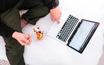 ۶ راهکار طلایی برای مقابله با اضافه وزن به خاطر استرس
