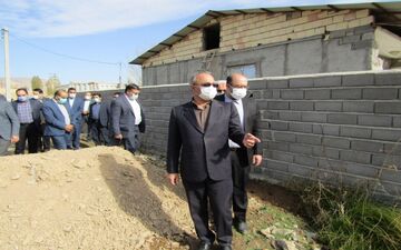 
گره‌گشایی از مشکلات مردم روستای فولادمحله وظیفه مسئولان است