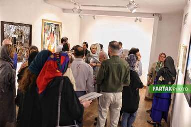 نمایشگاه هنرهای تجسمی و عکس هنرمندان سرشناس ایرانی