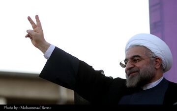 روحانی چقدر حقوق می‌گیرد؟