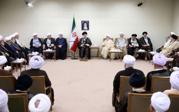  اعضای مجلس خبرگان رهبری با رهبر انقلاب دیدار کردند