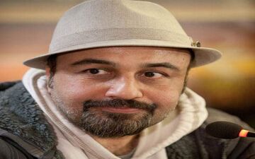 عکس رضاعطاران با هواداران زن در ارمنستان
