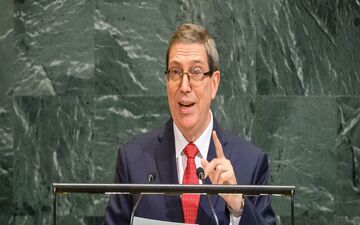 وزیر خارجه کوبا: بر دفاع از کشورمان پایبندیم