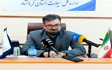 کرمانشاه در مسیر تبدیل شدن به قطب آبزی‌پروری غرب کشور/ هدف‌گذاری تولید ۲۵ میلیون قطعه ماهی زینتی 