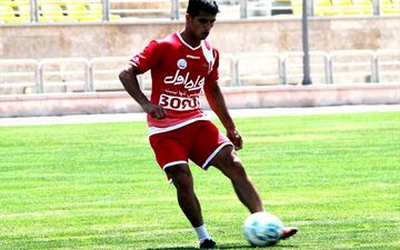 
پاسخ قاطع مهاجم پرسپولیس به اظهارات فردوسی‌پور