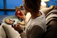 تأثیر عادت‌های بعد از شام بر سطح کلسترول خون