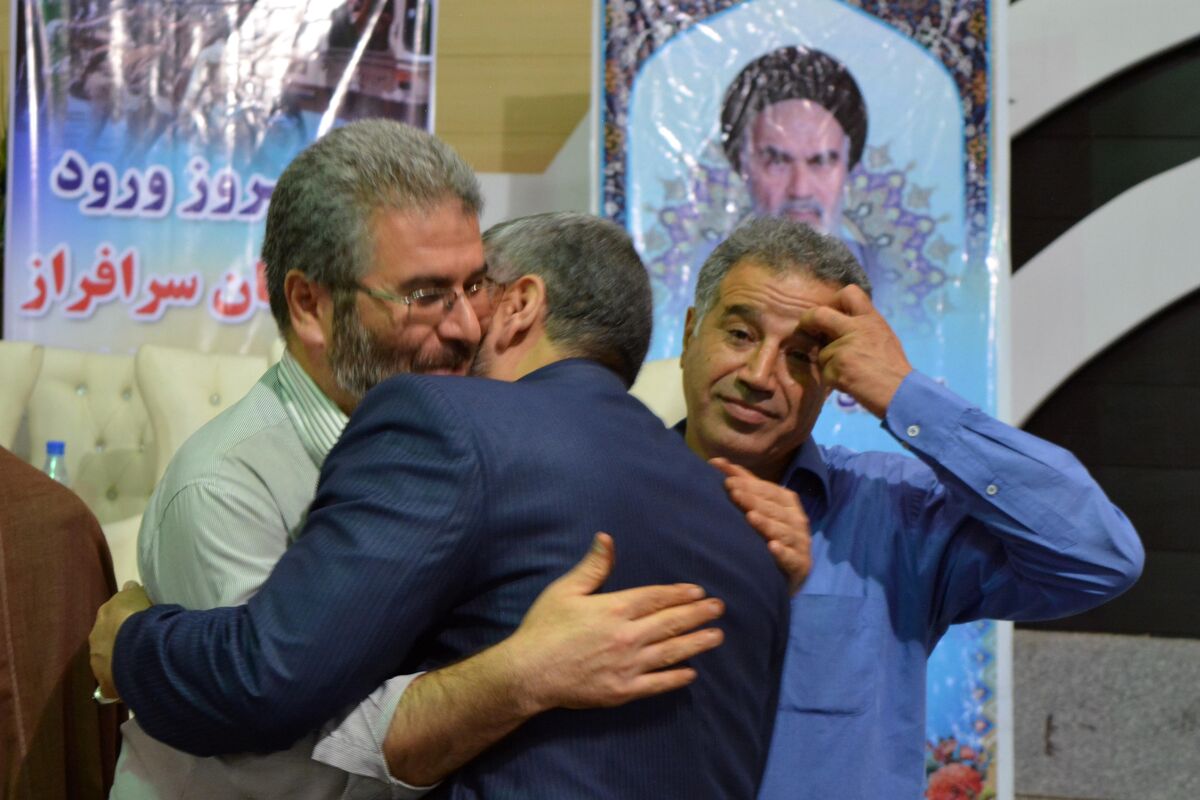 دیدار نماینده‌ ولی‌فقیه و امامه جمعه کرمانشاه و دکتر علیرضا شهرستانی با آزادگان به روایت تصویر