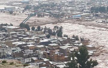  کمبود پزشک در مناطق سیل‌زده نداریم/ استقرار 2 بیمارستان صحرایی در پلدختر تا ساعاتی دیگر