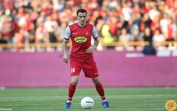 غروب و طلوع دوباره یک ستاره/ یک ماه پر فراز و نشیب برای مدافع پرسپولیس