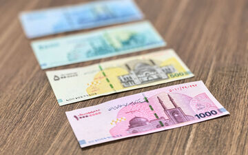 از خانه ۵۵ متری تا یک آیفون؛ سقوط ۲۵۰ میلیون تومان در یک دهه