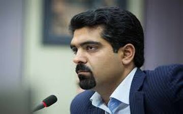 مشکل سپنتا نیکنام در حال حل شدن است