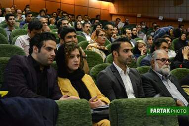 برگزاری همایش در مسیر موفقیت به روایت تصویر