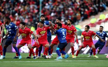 رقابت جدید استقلال و پرسپولیس ؛ چگونه قهرمان شدن!