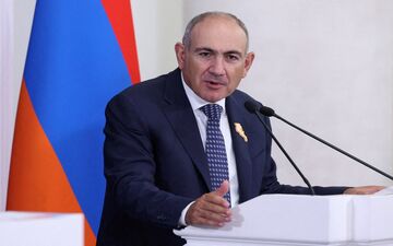 دولت ارمنستان استعفا کرد