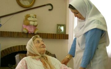 پوشش بیمه ای خدمات پرستاری در منزل تا یک ماه آینده