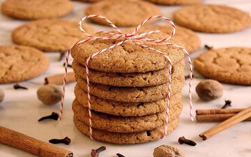 طرز تهیه کوکی زنجبیلی؛ شیرینی سالم و خوشمزه مخصوص پاییز