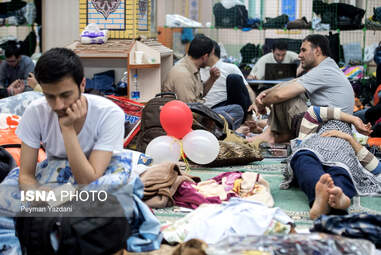 اولین روز مراسم معنوی اعتکاف - تهران + تصاویر
