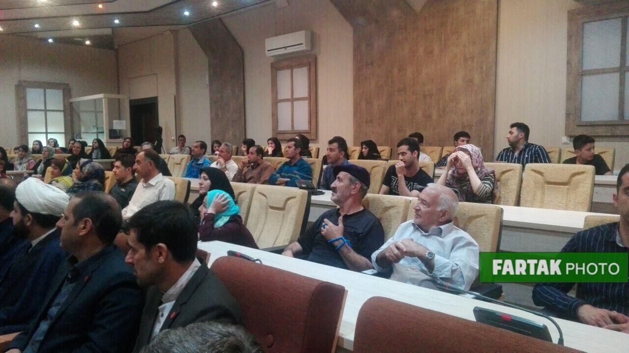 گزارش تصویری / اطعام 200 نفر از ناشنوایان از عواید موقوفه حاج محمد تقی اصفهانی 