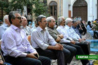 برپایی محفل ادبی شعر و شعور به همت کمسون فرهنگی شورای شهر کرمانشاه و سازمان فرهنگی، اجتماعی، گردشگری و ورزشی شهرداری کرمانشاه 