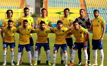 تمرینات زردپوشان بدون سرمربی آغاز می‌شود
