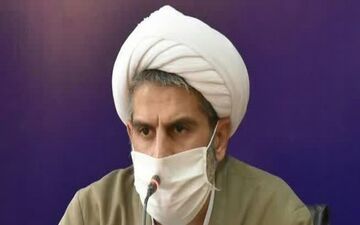 مردم هزینه‌های سفر اربعین امسال خود را برای کمک‌های مومنانه اختصاص دهند