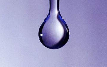 خطرات استفاده از آب دهان برای دخول/ با عوارض آن آشنا شوید